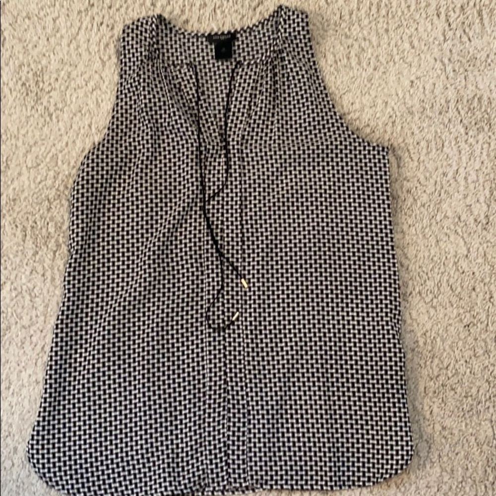 Tie front v neck tank